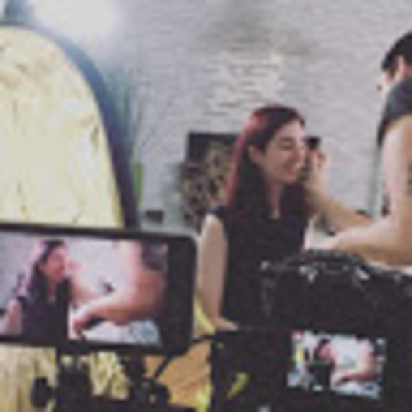 Hello - Picture 1 of 1